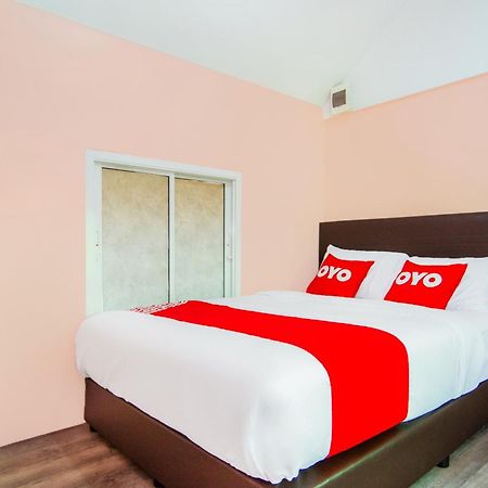 Oyo 578 Pj Resort And Snooker Club Prachuap Khiri Khan Exterior photo